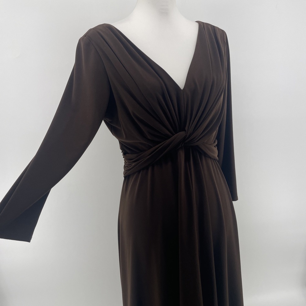 Maggy Boutique Dress Women's 8 Brown 3/4‎ Sleeve V-Neck Twisted Front Capsule